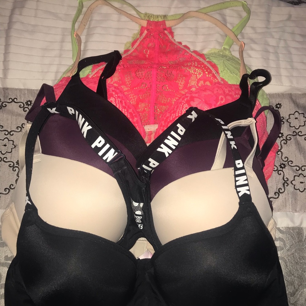 Lot of 6 Victoria’s Secret bras!!!